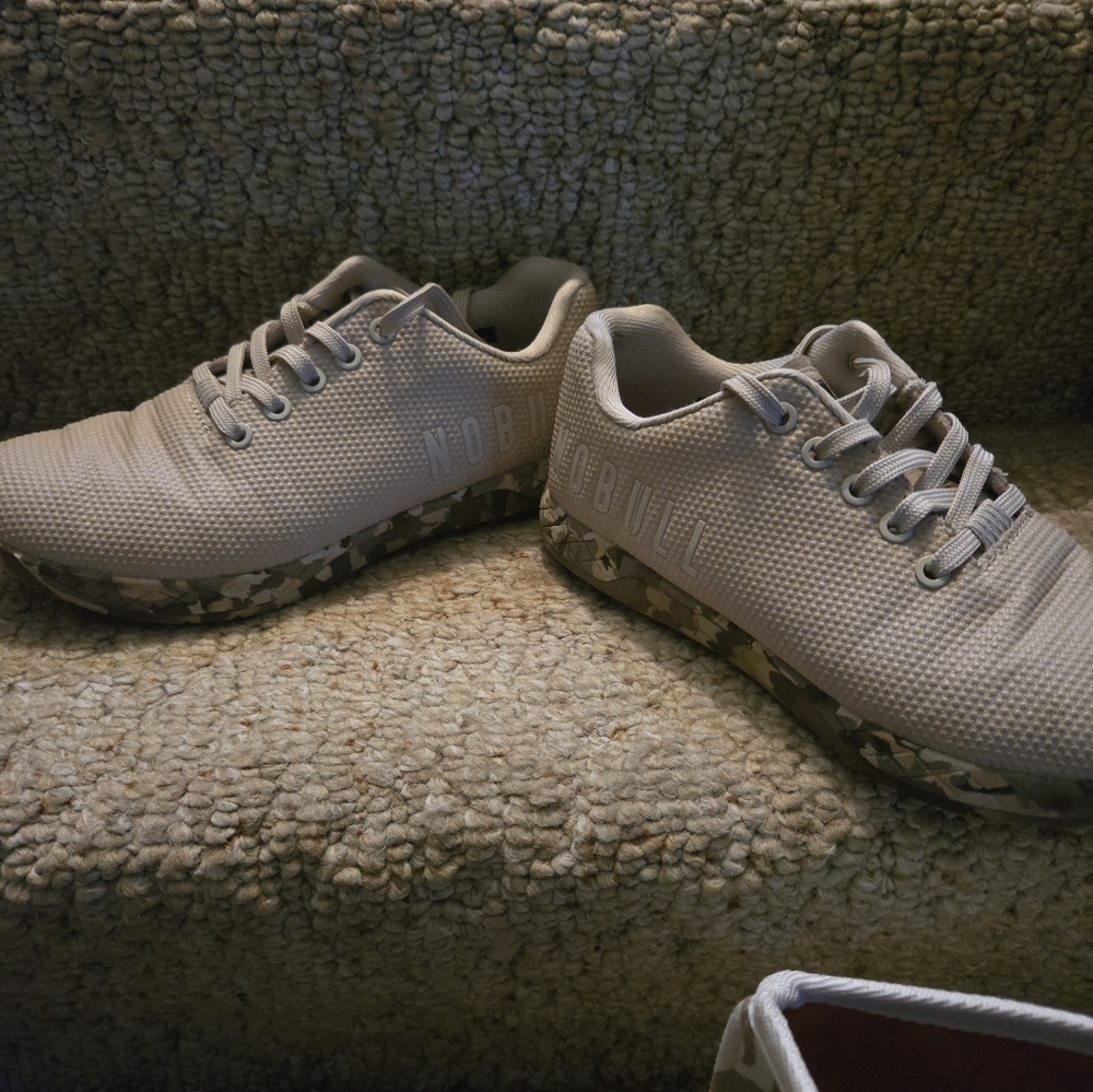 Nobull Women 8/ Men 6.5 Outwork Wild Sand (beige) & Camo